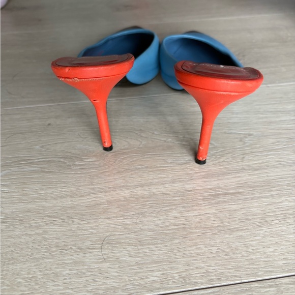 Pierre Hardy Blue and Black Mules with Red Insole - Picture 10 of 11